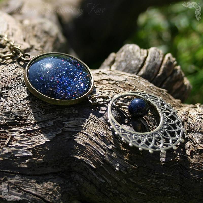 Réaltaí Necklace Moon Wicca Starry Night Stone Bronze Celtic Moonlight von EarthlyMoonCrafts