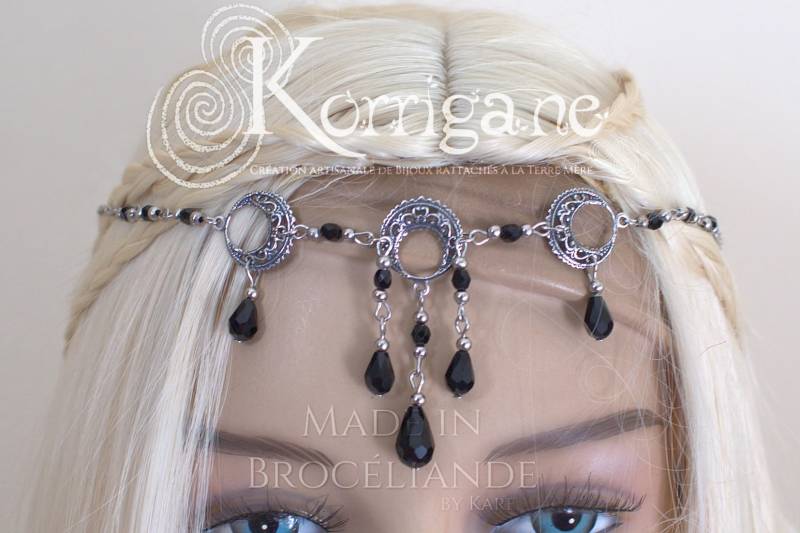 Triple Goddess Circlet "Hecate" - Moon Labradorite Mother Wicca Pagan Tiara Diadem Triple Goddess Circlet "Hecate" - Moon Labradorite Mother Wicca Pagan Tiara Diadem von EarthlyMoonCrafts