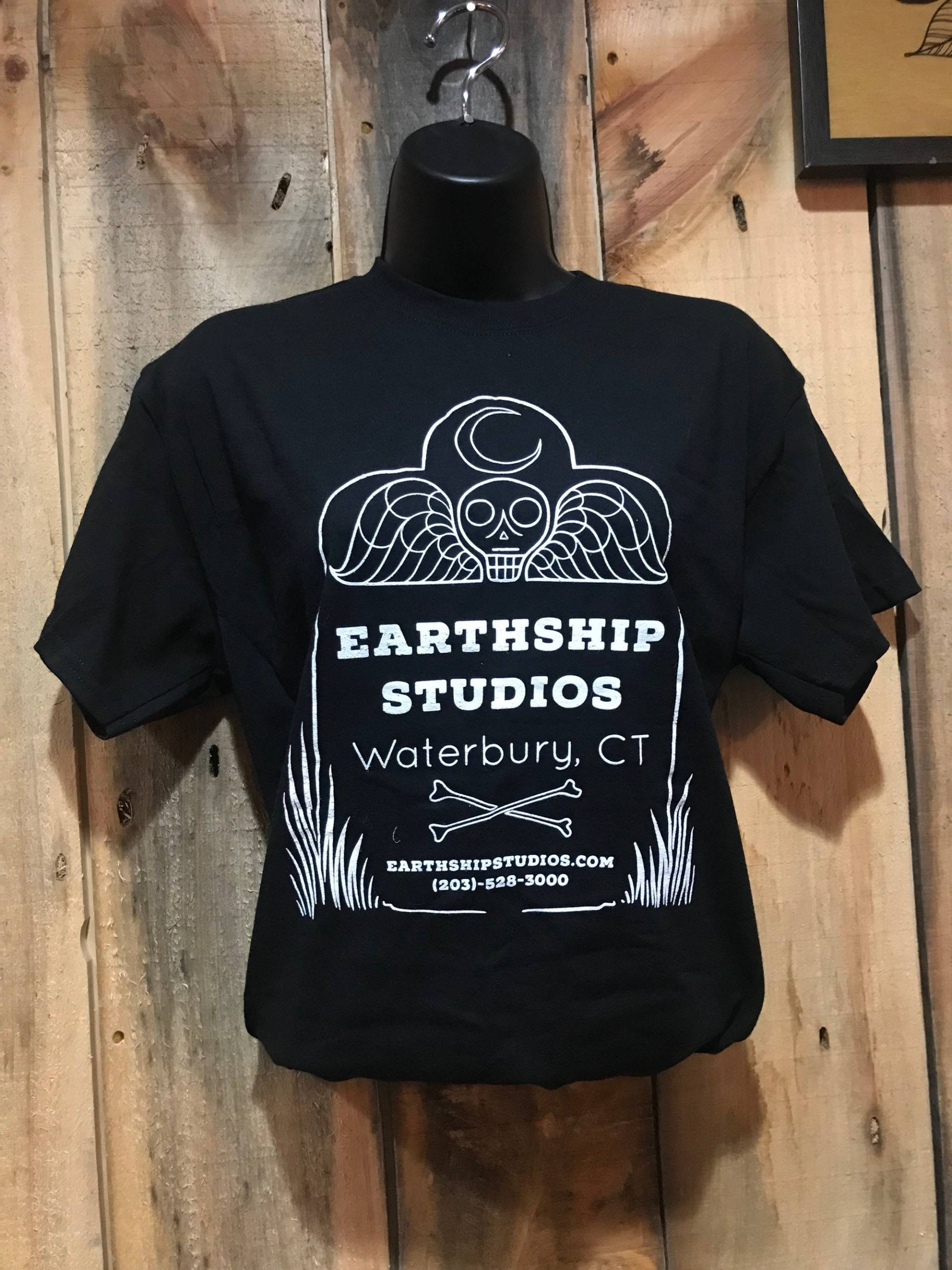 Earthship Grab T Earthship Grab T von EarthshipStudios