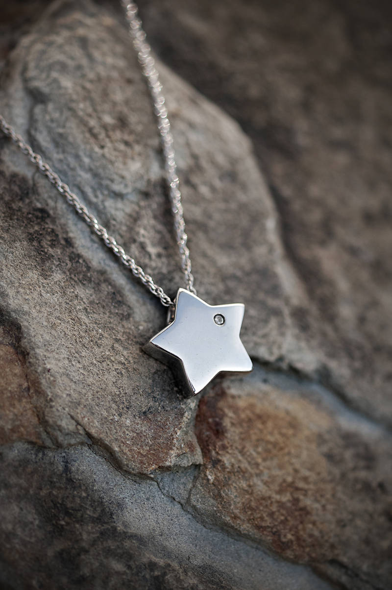 Silber Stern Leuchtend Hell Cremains Anhänger Silber Stern Leuchtend Hell Cremains Anhänger von EarthtoHeavenCo