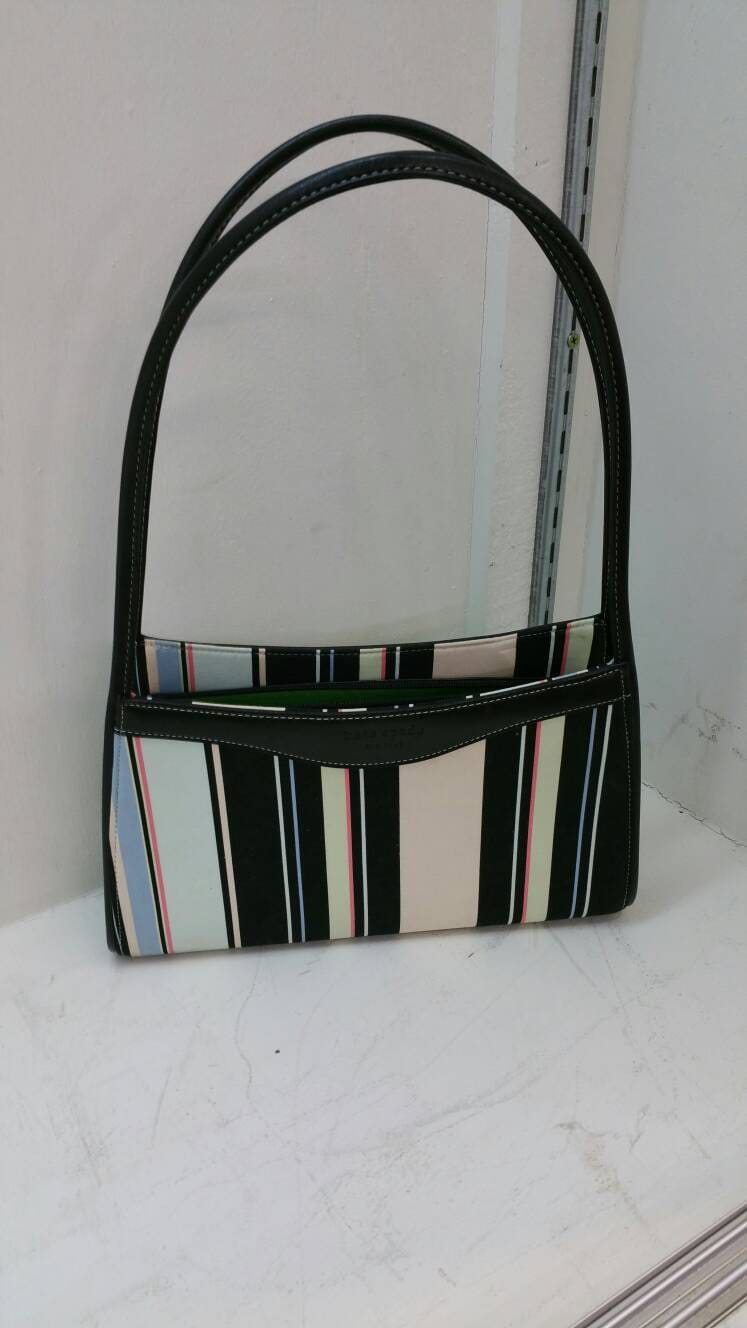 Designer Kate Spade, Schwarz Und Regenbogen Gestreift, Schultertasche Oder Geldbörse, Vintage Mode Accessoire Designer Kate Spade, Schwarz Und Regenbogen Gestreift, Schultertasche Oder Geldbörse, Vintage Mode Accessoire von EastIdahoCompany
