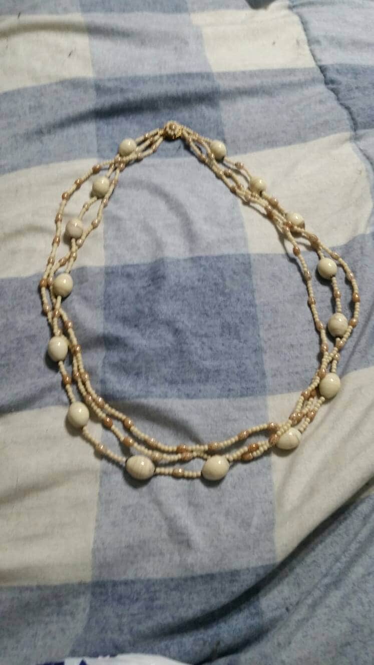 Nachlass Schmuck Signiert Miriam Haskell 26-Zoll-Multi-strang-Halskette Mit Und Winzigen Perlen Mode-Accessoire von EastIdahoCompany