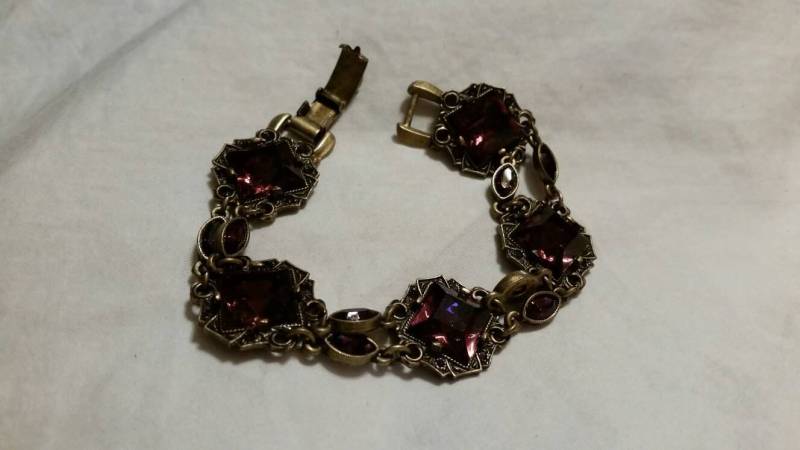 Nachlass Schmuck Süße Romanze Helllila Perle Messing Getönten Gliederarmband Modeschmuck Mode Accessoire von EastIdahoCompany