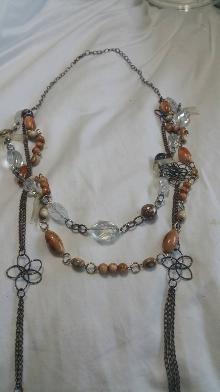 One Of A Kind, Dreifacher Strang, Boho Chic, Messing Und Silber Getönten Kette, Charm 40-Zoll-Halskette, Modeschmuck, Mode-Accessoire von EastIdahoCompany