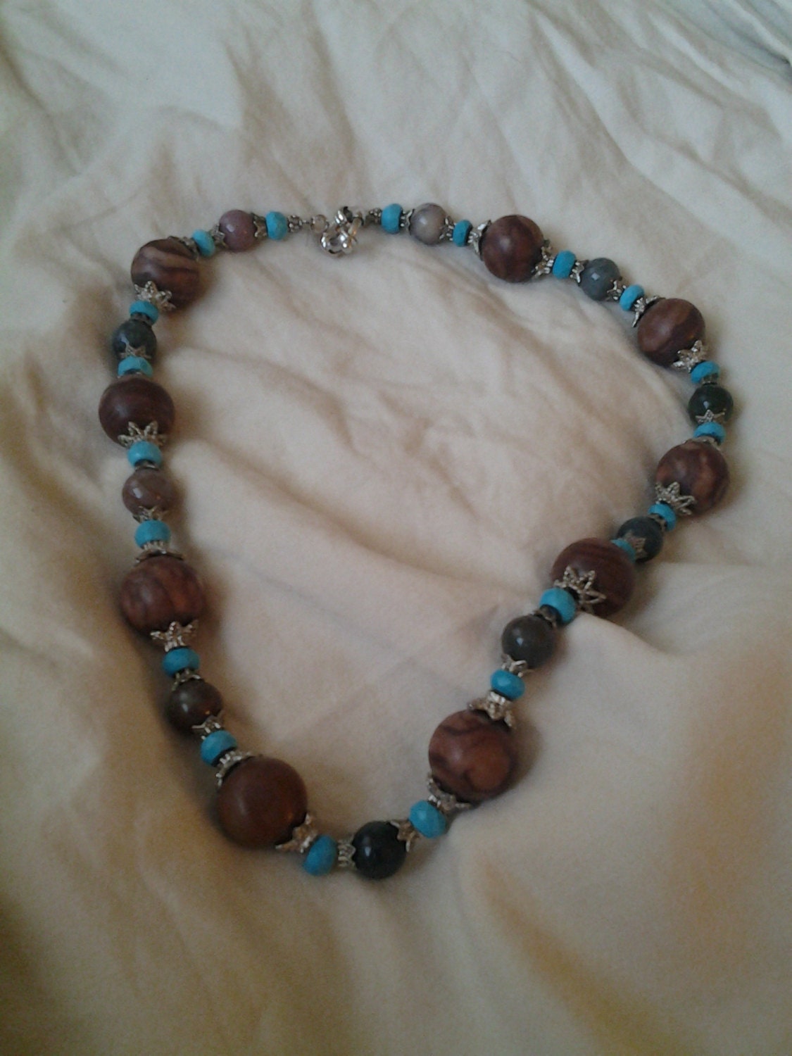 Retired Hdny Türkis Und Braun Versilbert Getönten 18-Zoll-Modeschmuck-Halskette von EastIdahoCompany