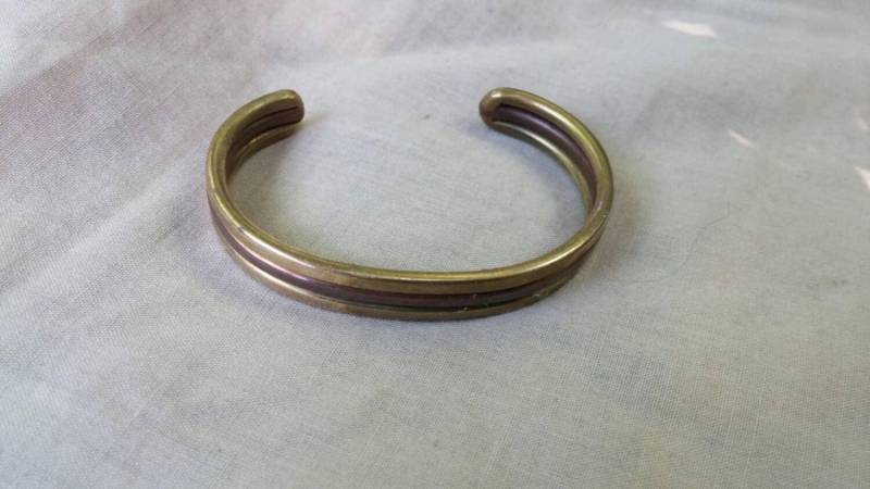 Sale Dekoratives Bling Messing Und Kupfer Manschettenarmband Modeschmuck Modeaccessoire von EastIdahoCompany