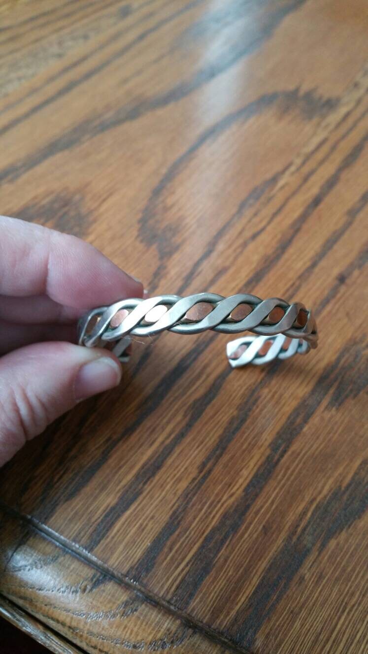 Verstellbares Gewickeltes, Sterling Silber Und Kupferdraht Handgemachtes Manschetten-Armband, Mode-Accessoire von EastIdahoCompany