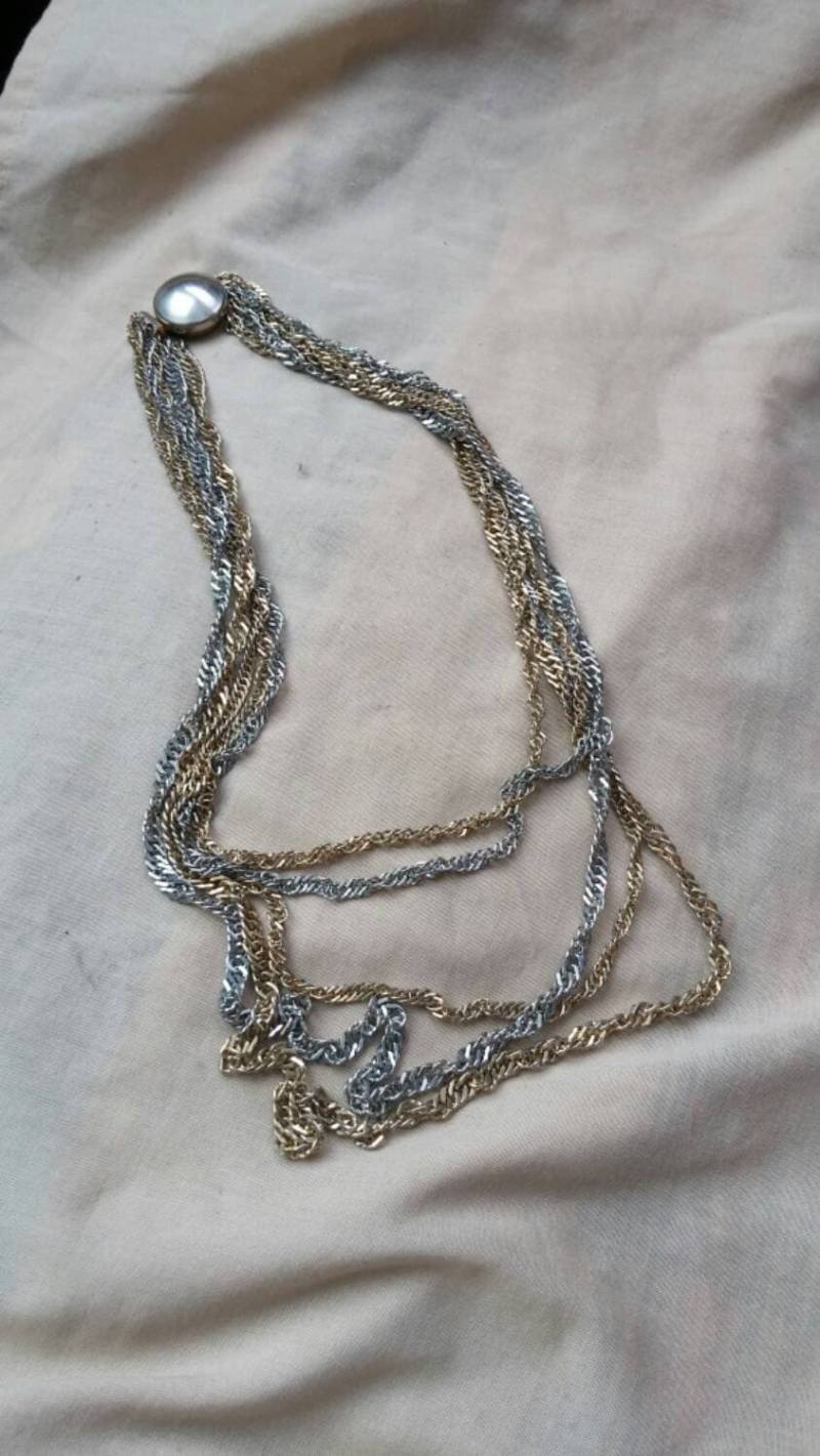 Zwei Toned Twisted Kette Multi Strang 22 Zoll Halskette Modeschmuck Mode Accessoire von EastIdahoCompany