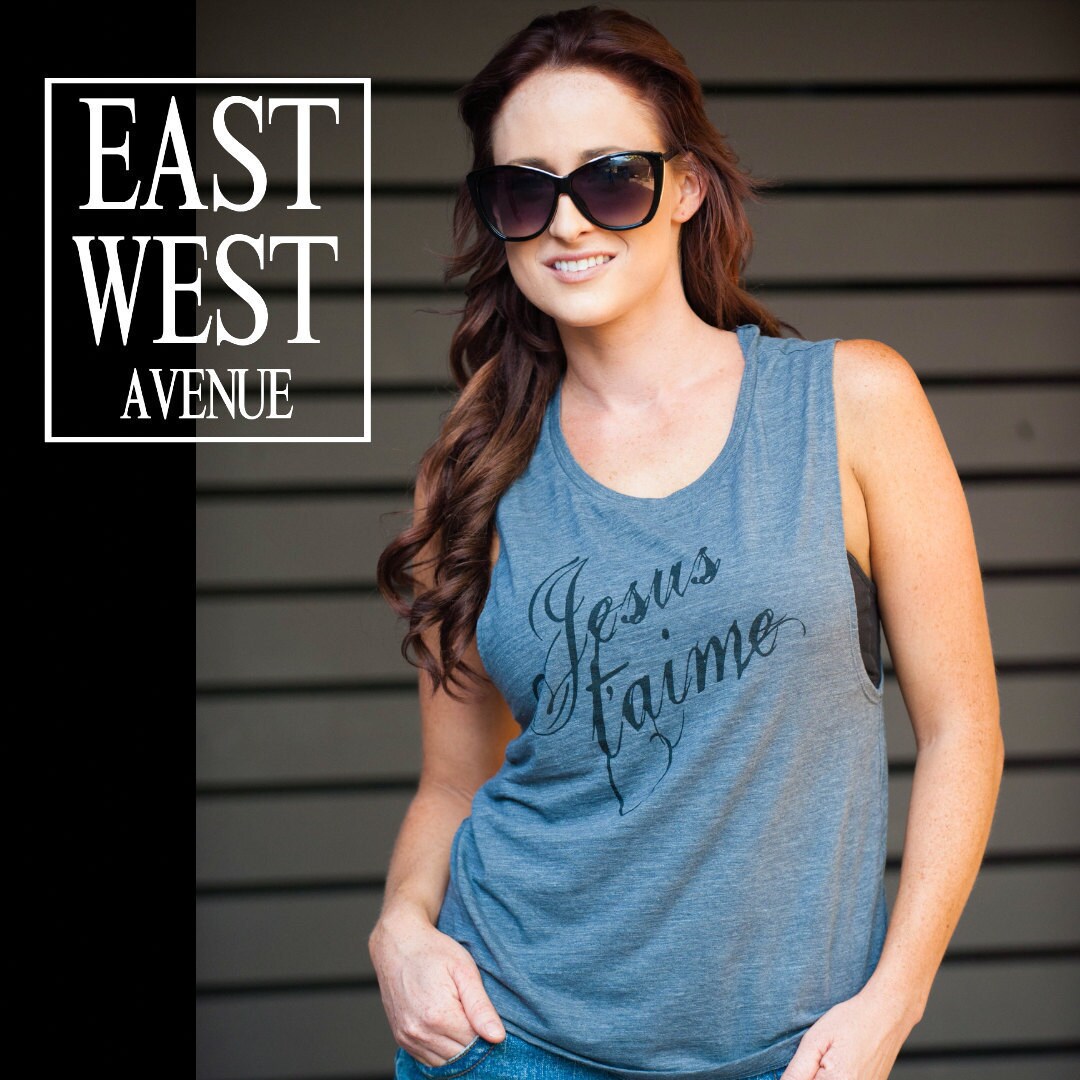 Jesus T'aime Muskel Tank Top, Jesus Liebt Dich, Französisch, Christliche Kleidung, Jesus, Gott, Christliche Glaube, Bibel, Graue Schwarze Tusche von EastWestAvenue