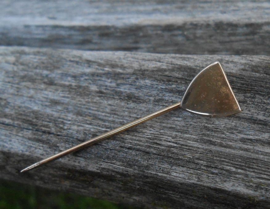 Dreieck Gold Pin. Jahrgang 1970Er Jahre. Haarnadel. Geschenk Für Mama, Trauzeugen, Geburtstag, Jahrestag, Papa Dreieck Gold Pin. Jahrgang 1970Er Jahre. Haarnadel. Geschenk Für Mama, Trauzeugen, Geburtstag, Jahrestag, Papa von EasyBlockStudio