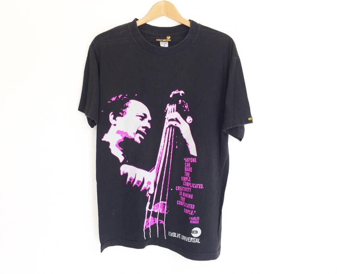 Seltenes Design Evolve Universal Usa M Größe Brit Pop Band von EasyXHardshoppe