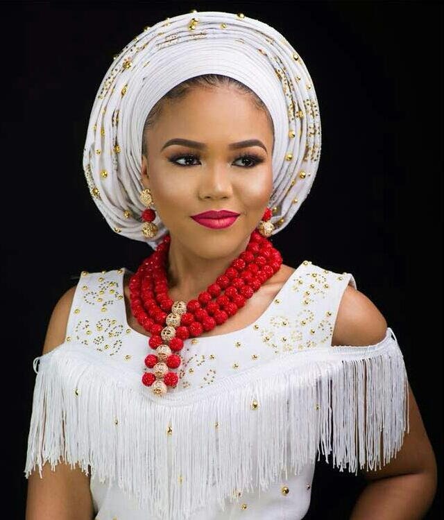 Frauen Bereit, Gelegenheit Kopf Gear "Gele' Mit Passenden Schulter Asooke Tragen von Ebblyboutique