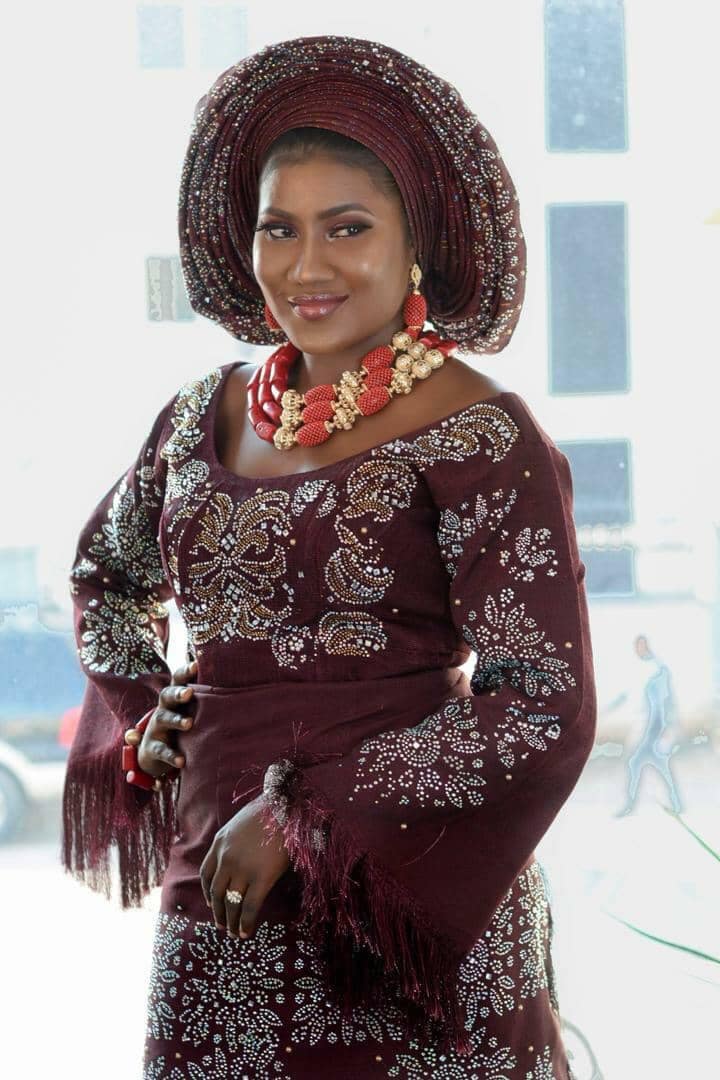 Ganzkörper Asooke Iro Und Buba Braut Party Owambe Kleidung Mit Gele Ipale | Schulterschal Perlen Set von Ebblyboutique