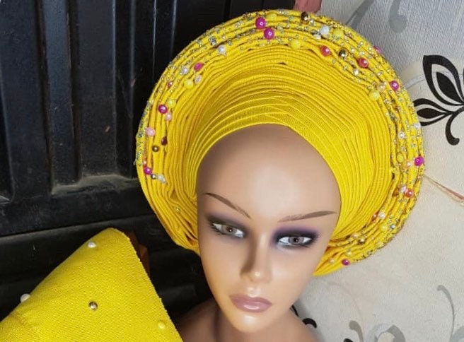 Gelbes Auto Gele 100 X Eur/M Party Owambe Eur von Ebblyboutique
