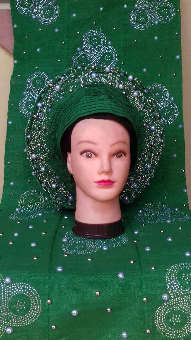 Grün Bereit Zu Tragen Gelegenheit Braut Auto Gele Plus Schulter Schärpe | Ipale Und Optional Mann Cap | Fila von Ebblyboutique