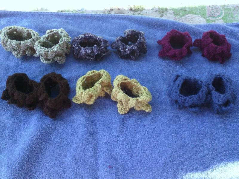 Gestrickte Und Gehäkelte Manschetten in Krokodil-stich Für Den Winter Aus 100% Alpaka Wollmischgarnen von EccentricHats