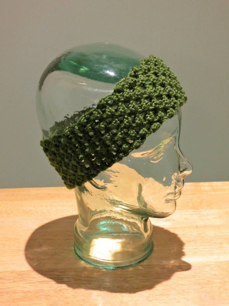 Handgestricktes Trinitie Stirnband - "Leaf Green' von EccentricWool