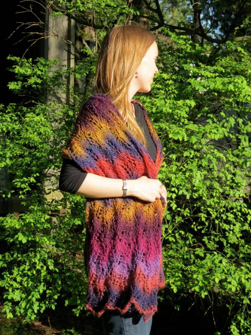 Sunset Lace Wrap Lebendige Hand Stricken Schal von EccentricWool