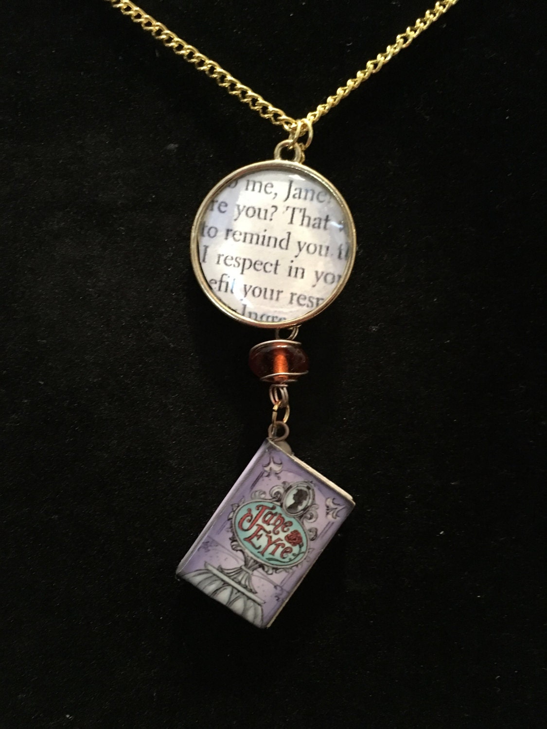 Jane Eyre Buch Charm Halskette Jane Eyre Buch Charm Halskette von EccentricitiesCrafts
