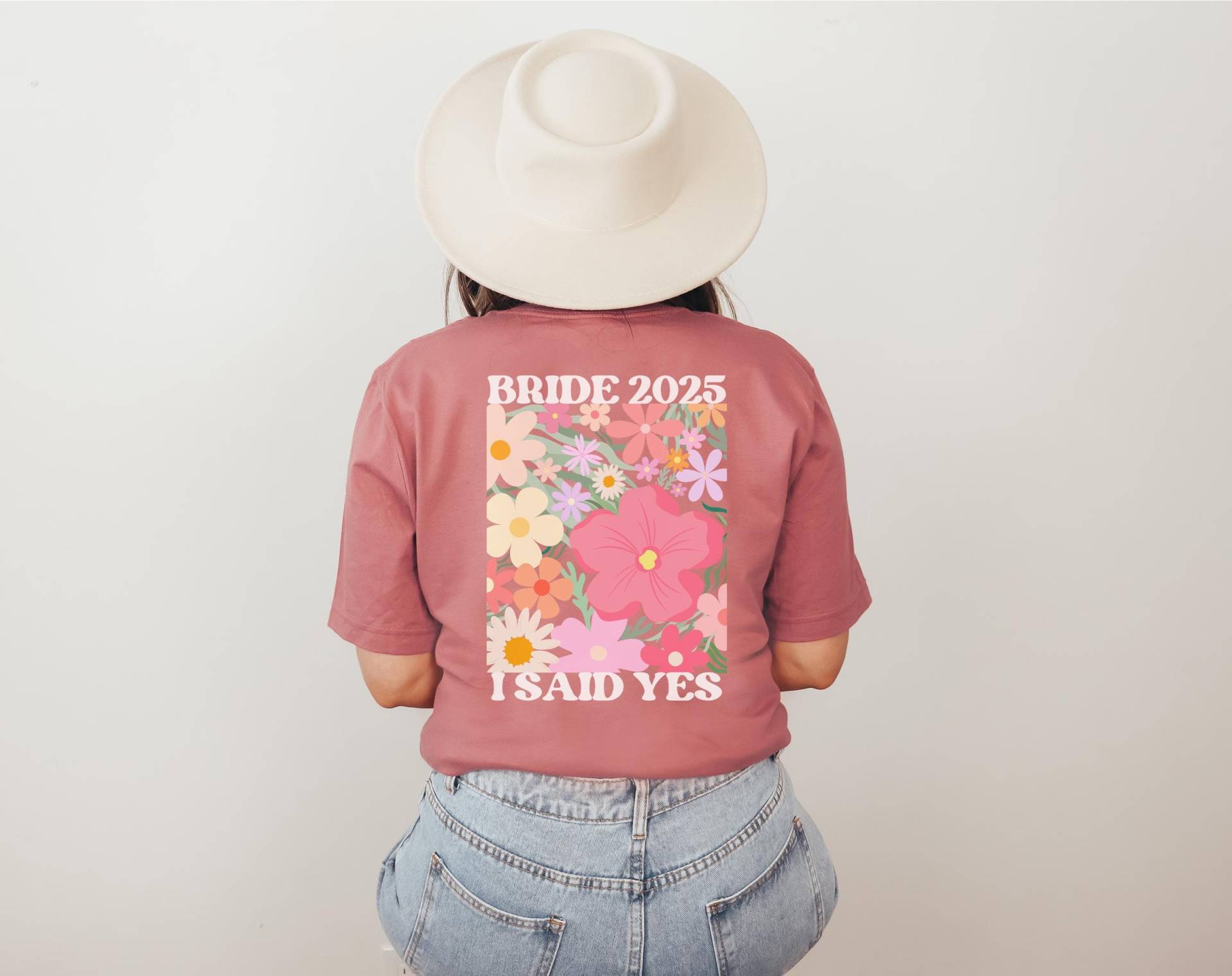 Braut 2025 Flower Shirt, Bride Festival I Said Yes, Jga, Jungesellinnenabschied, Blumen Print, Bachelorette Party, Geschenk Backprint Braut 2025 Flower Shirt, Bride Festival I Said Yes, Jga, Jungesellinnenabschied, Blumen Print, Bachelorette Party, Geschenk Backprint von EchtkreativStudio