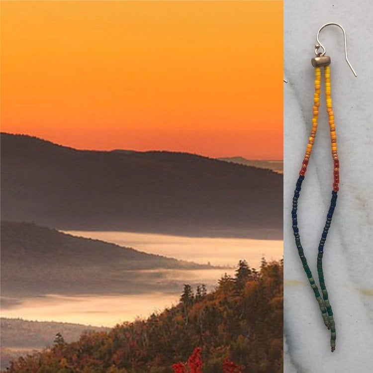 Weißer Berg Sonnenaufgang Weißer Berg Sonnenaufgang von EcoCatJewelry