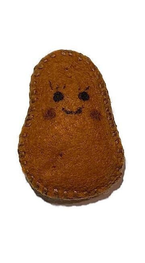 Kartoffeln Kawaii Filz Süß Kartoffelmornament Brosche Handgefertigt Kartoffeln Kawaii Filz Süß Kartoffelmornament Brosche Handgefertigt von EcoHobbyHouse
