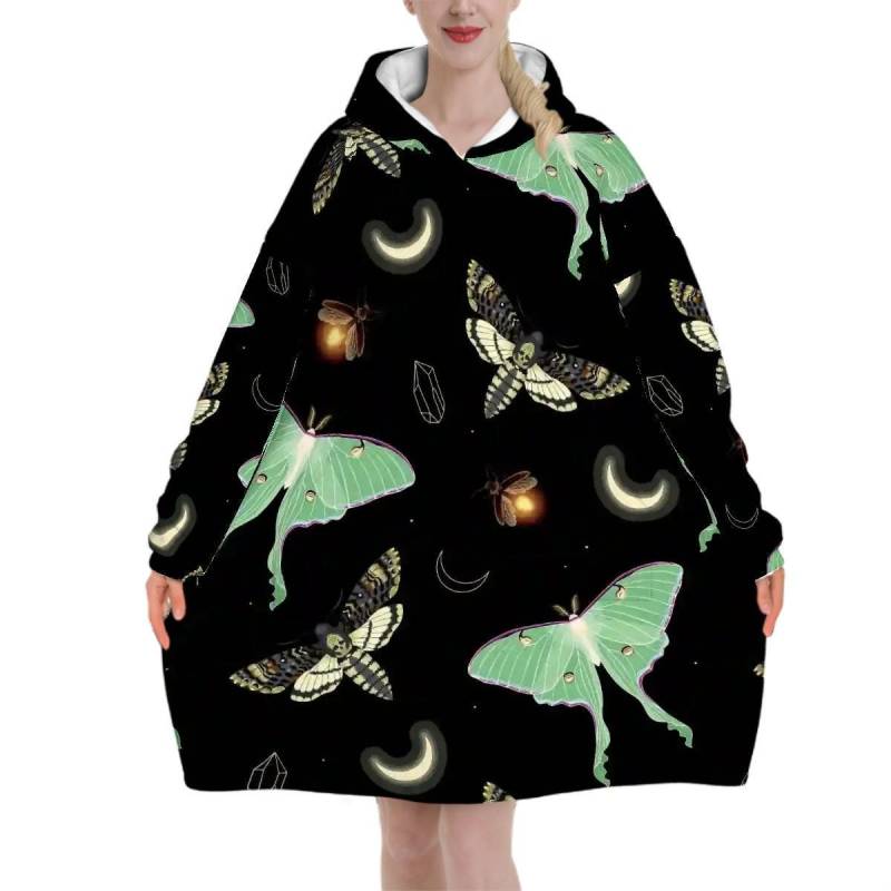Motten Und Schmetterlinge Oversized Blanket Hoodie Flauschige Gothic Tragbare Decke von EcoKarmaStyles