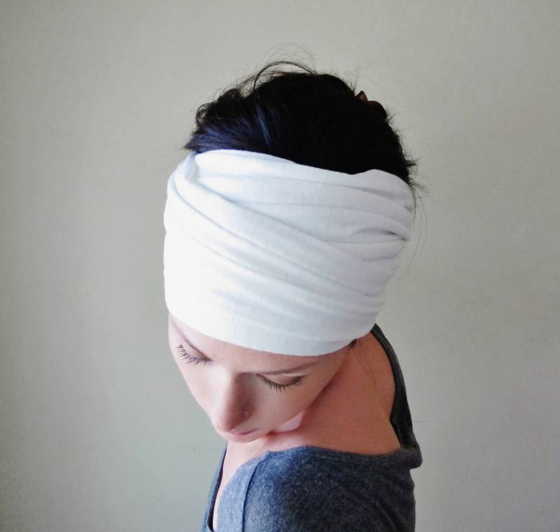 White Jersey Stretch Kopftuch - Extra Breiter Yoga Stirnband Schal von EcoShag