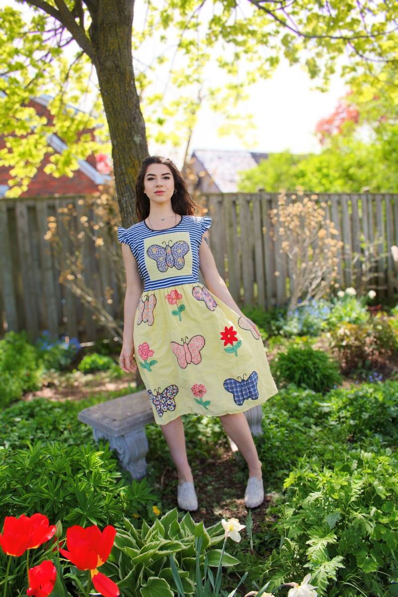 Butterfly Dress, Vintage Prairie Kleid Mit Applikation Und Streifen Butterfly Dress, Vintage Prairie Kleid Mit Applikation Und Streifen von EcosDIY
