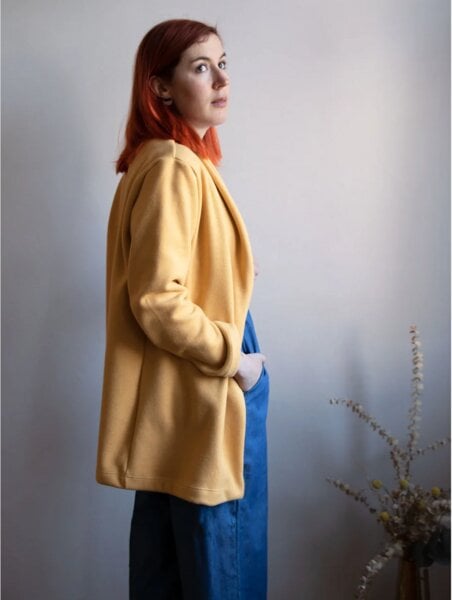 Ecostories Cardigan Wiesenzauber aus 100% Biobaumwollfleece von Ecostories