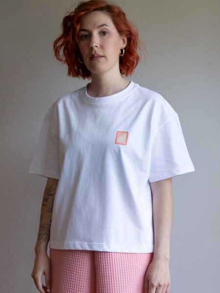 Ecostories Damen T-Shirt – Shell Mail von Ecostories