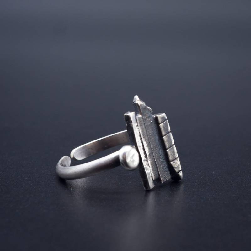 Brutalist Sterling Silber Ring | Einzelstück Handgefertigt in Oregon, Usa Brutalist Sterling Silber Ring | Einzelstück Handgefertigt in Oregon, Usa von EcotoneJewelers