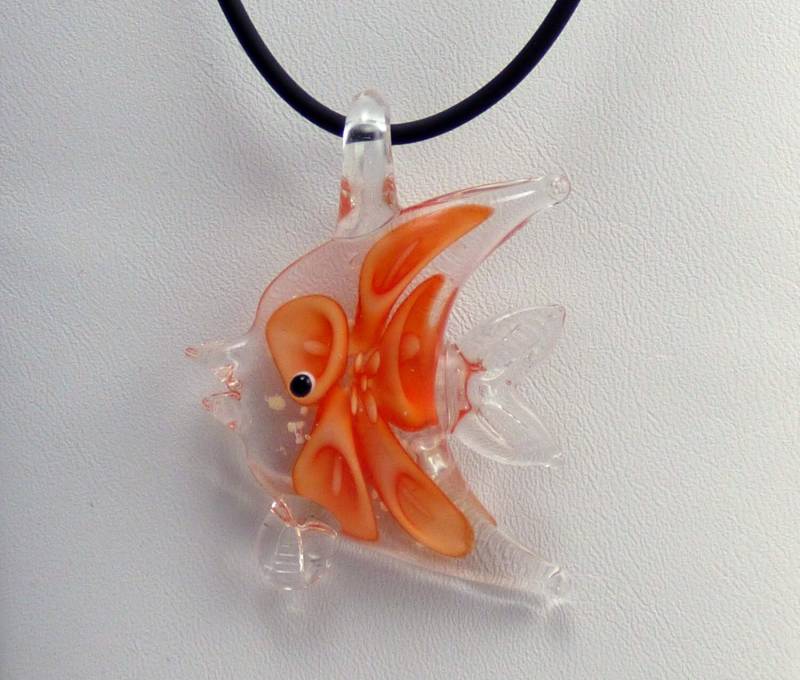 Handgefertigte Glas Schmuck Gold Fisch Halskette von EdFuchsMusicGifts