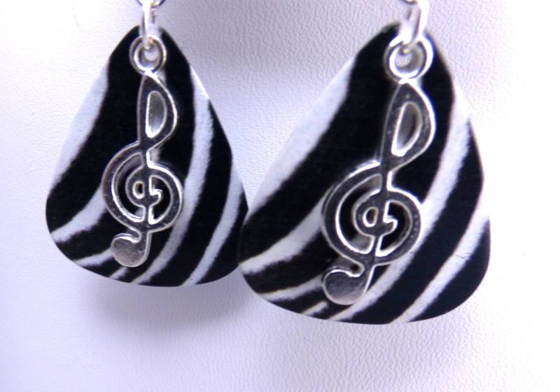 Zebra Guitar Pick Halskette, Ohrringe Oder Schlüsselbund Sätze-Mix Und Match Zu Ihrer Anpassung - Perfekt Als Geschenk Für Den Musiker von EdFuchsMusicGifts