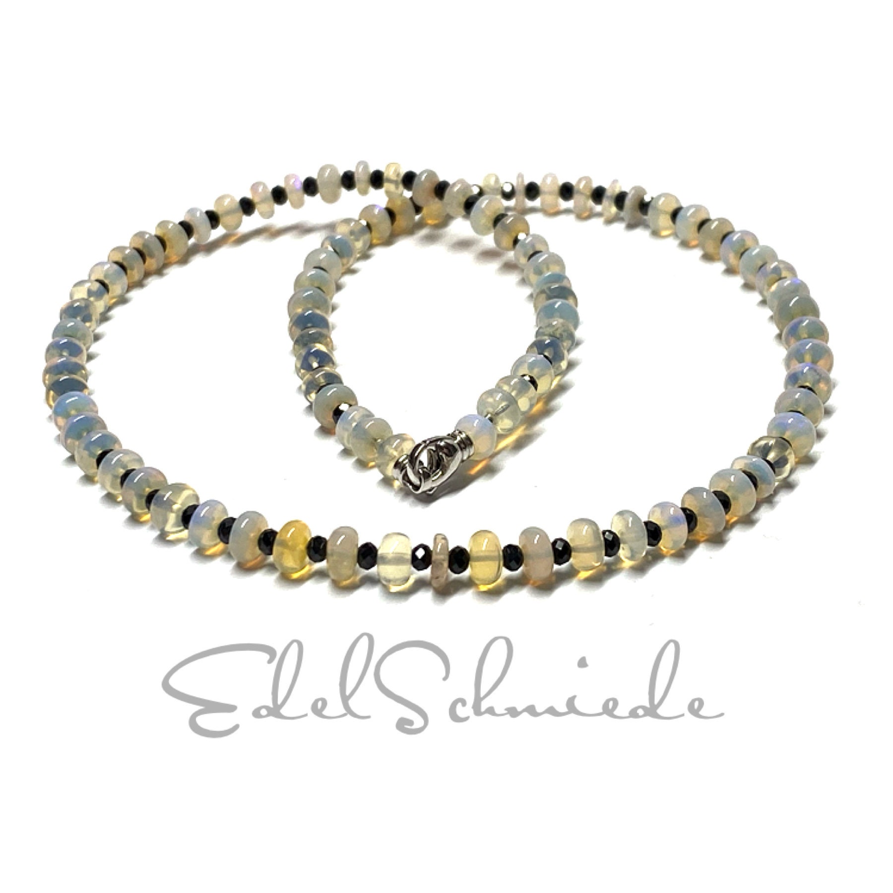 Edel Opal | Cooper Pedy Spinellkugel Kette Weißgold Schließe 585/ - Karabiner 47cm Edel Opal | Cooper Pedy Spinellkugel Kette Weißgold Schließe 585/ - Karabiner 47cm von EdelSchmiede925