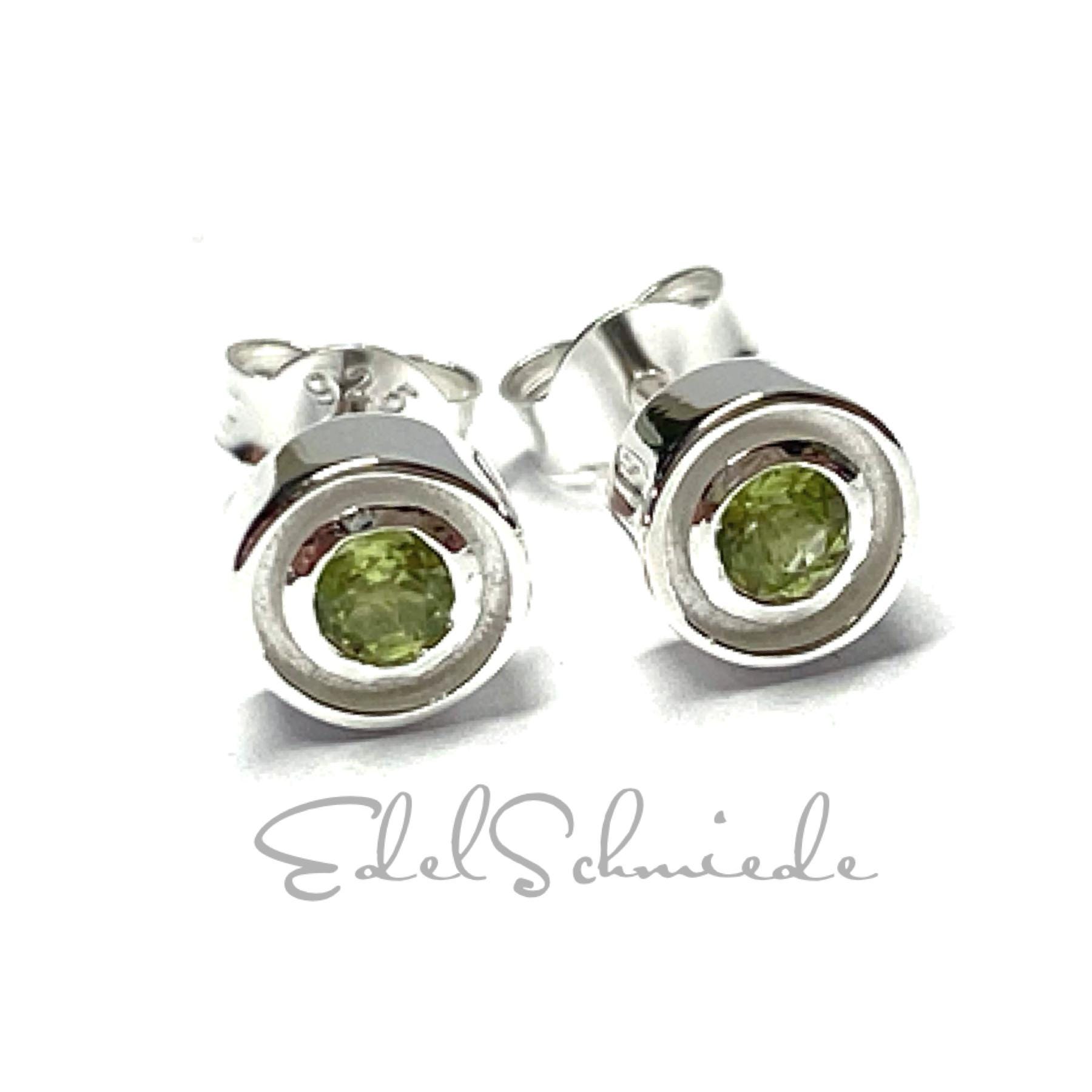 Ohrring 925/ - Silber Peridot Rund Facettiert 4 Mm Ohrstecker Ohrring 925/ - Silber Peridot Rund Facettiert 4 Mm Ohrstecker von EdelSchmiede925
