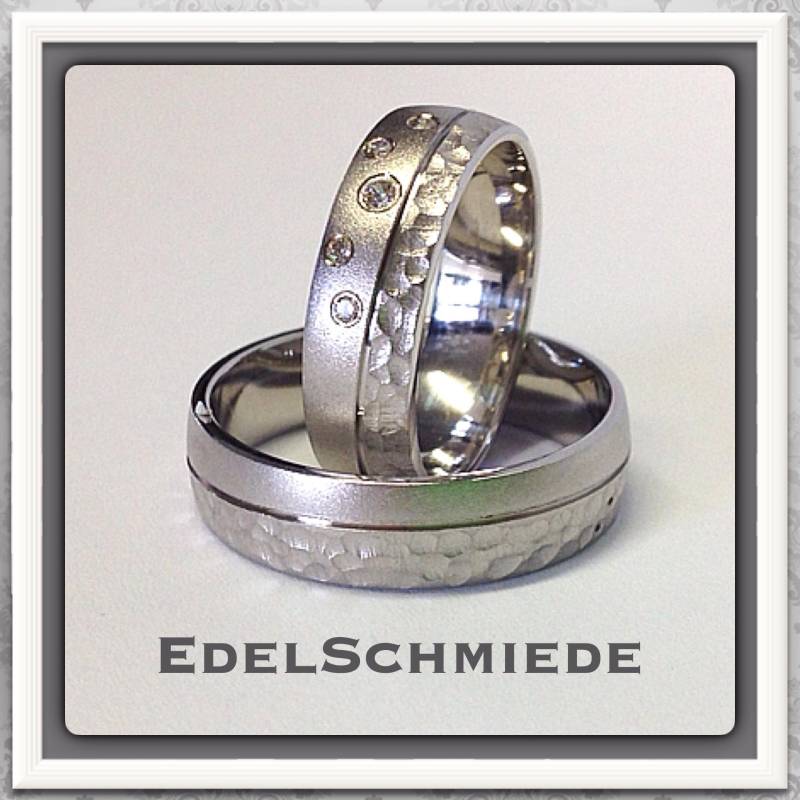 Trauringe Mit Grober Und Feiner Struktur 925 von EdelSchmiede925