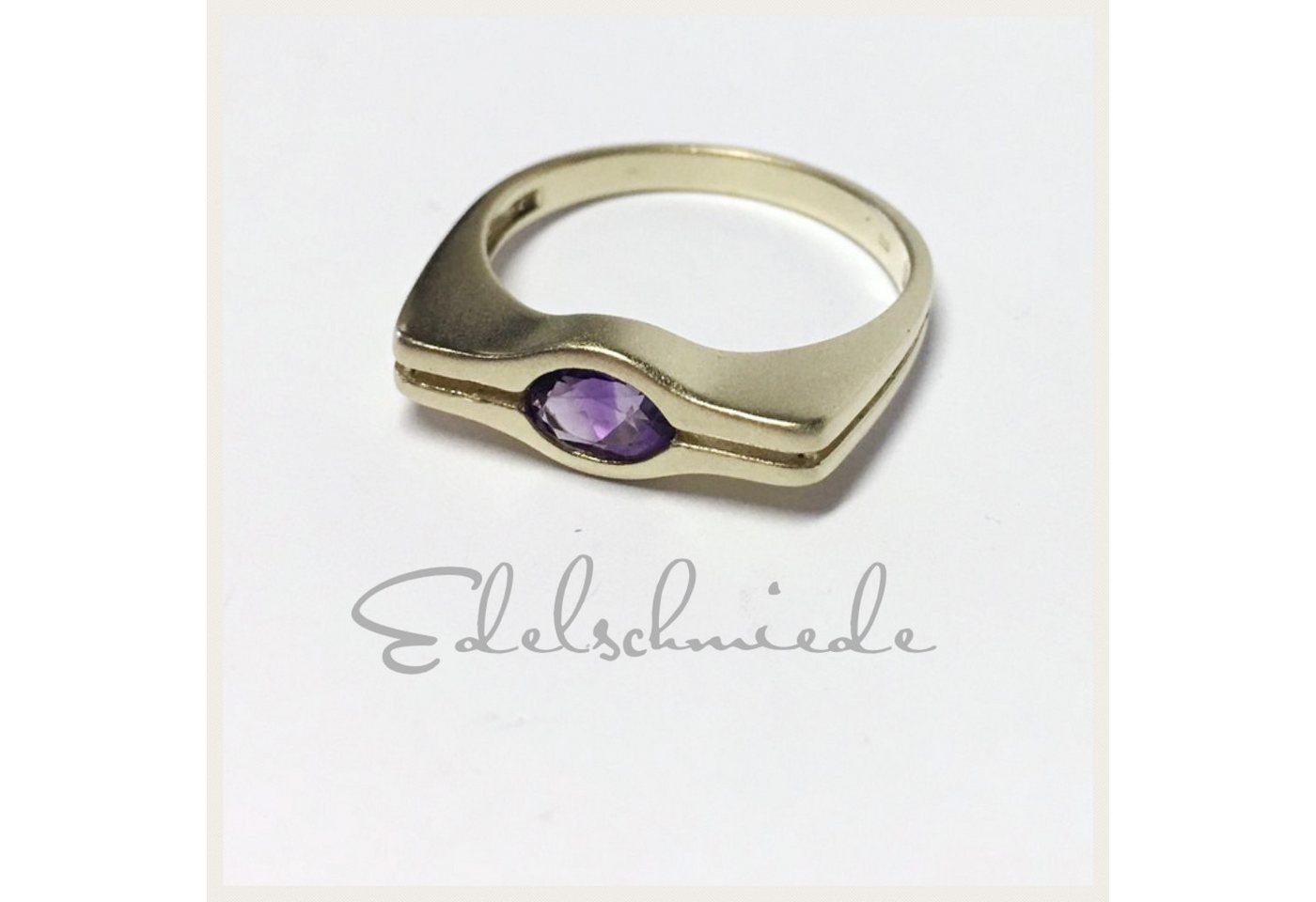Edelschmiede925 Schmuckset matter Goldring in 585/- mit Amethyst #57 Edelschmiede925 Schmuckset matter Goldring in 585/- mit Amethyst #57 von Edelschmiede925