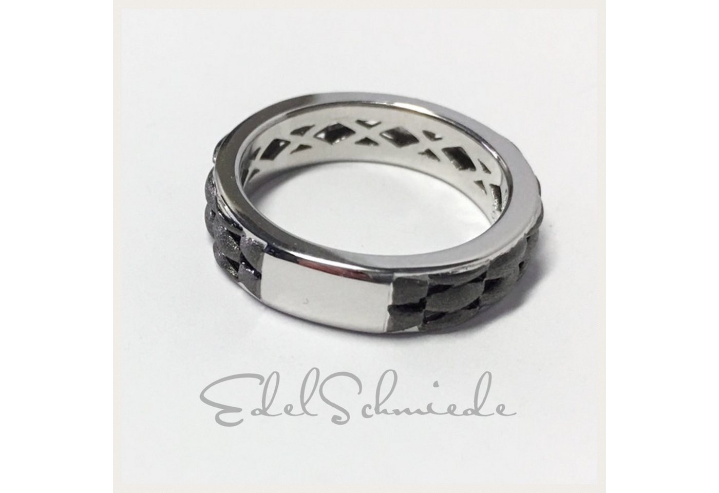 Edelschmiede925 Silberring moderner Bandring 925 Sterling Silber rutheniert Größe 59 Edelschmiede925 Silberring moderner Bandring 925 Sterling Silber rutheniert Größe 59 von Edelschmiede925