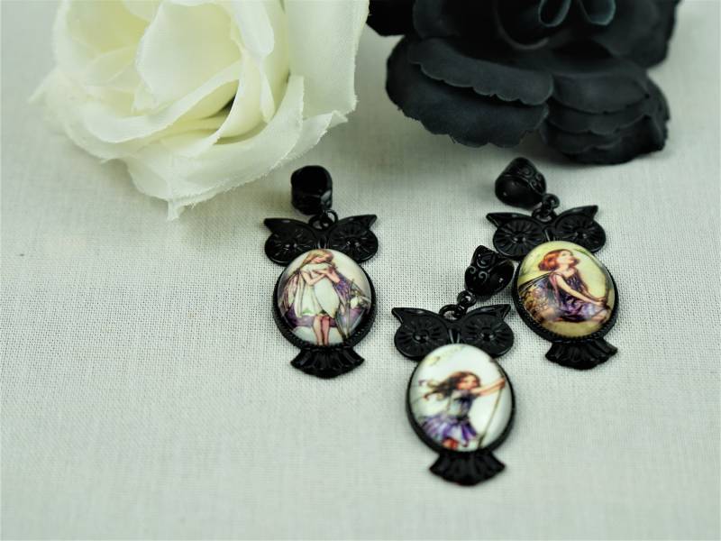 Motivanhänger Eule, Schwarz. Glascabochon Elfen von EdelsteinSchmiede