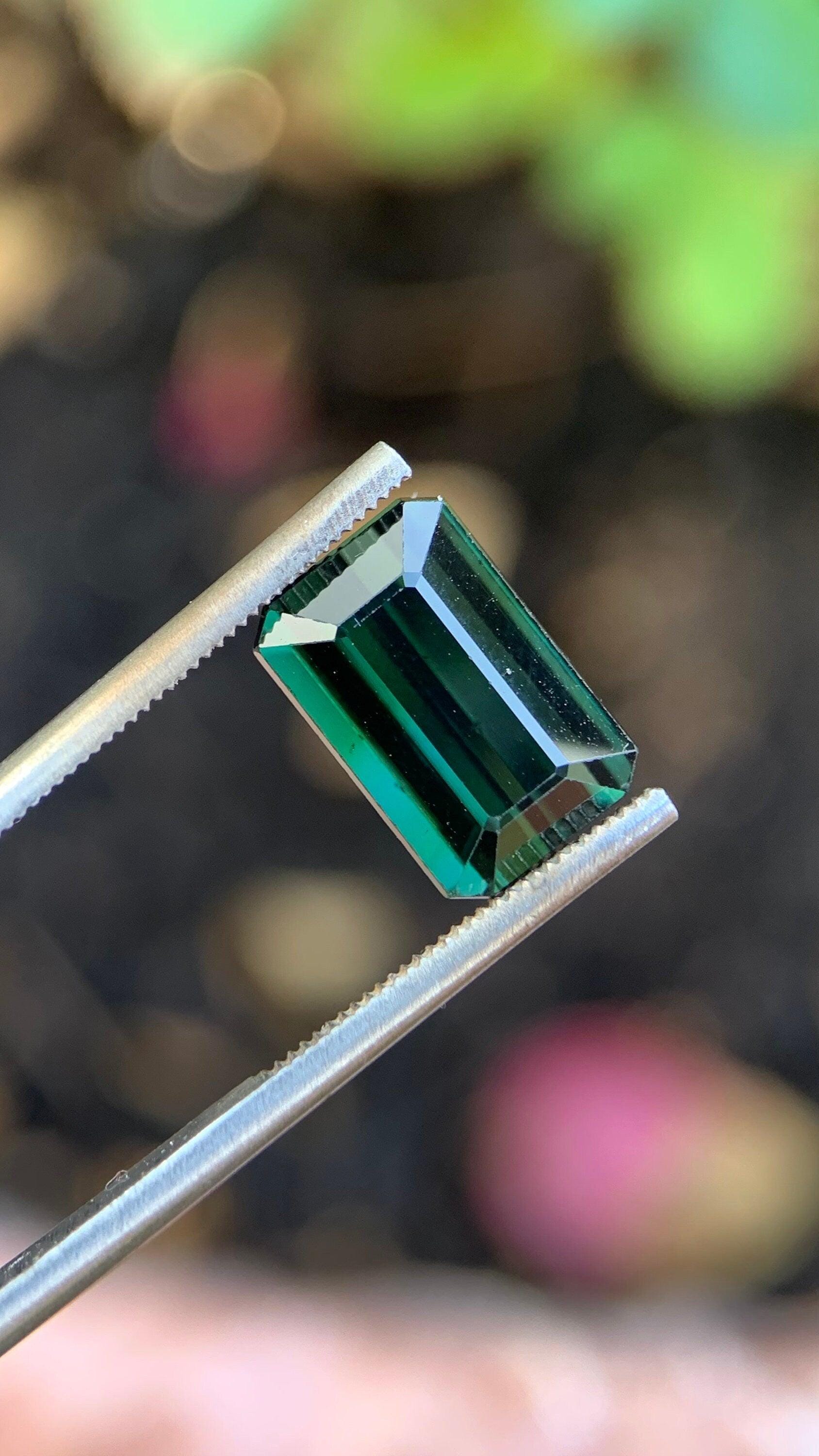 3.43Ct. Natural Congo Tourmaline | Forest Green Natürlicher Grüner Turmalin Genuine Edelstein Gemstone Verdelith Jewelry #917 von EdelsteineErzgebirge