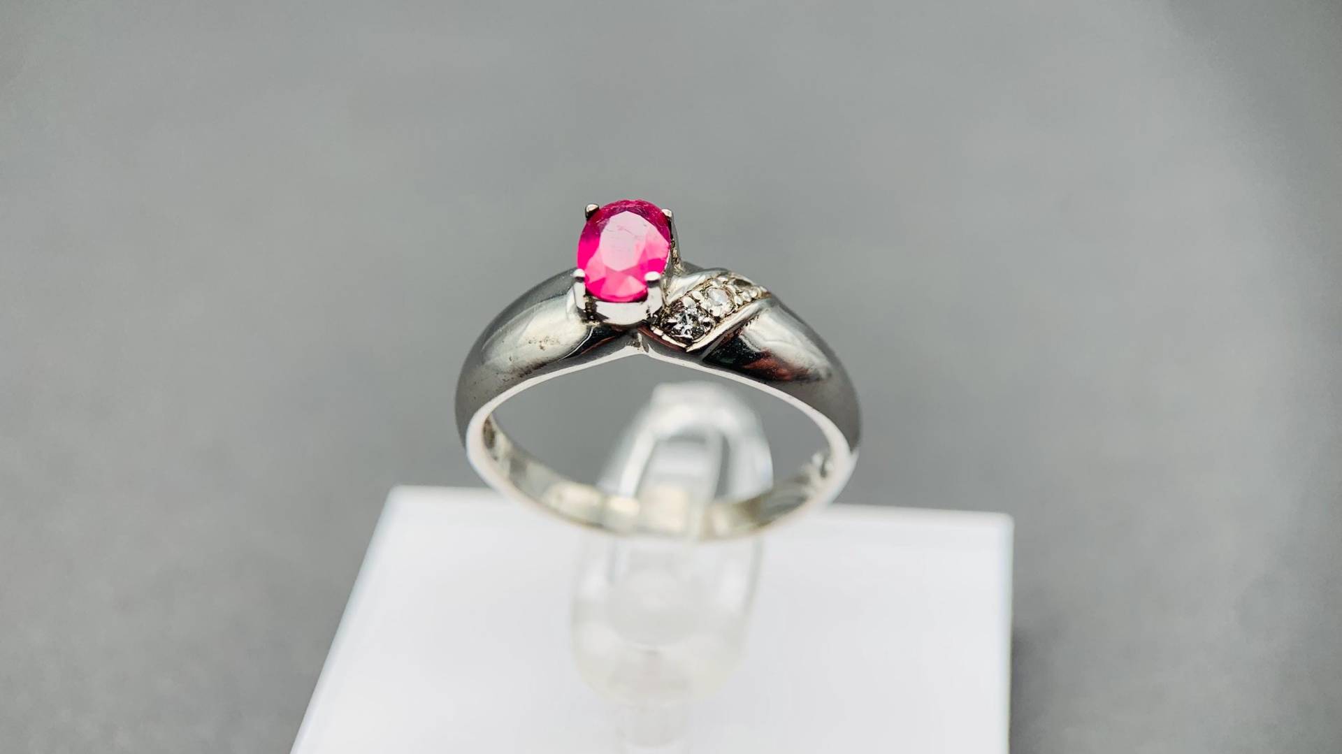 sterling Silber Ring Rubin 0.55 Ct Mit Topas Natural Ruby Women Natürlicher Edelstein Rg54 925 #1288 von EdelsteineErzgebirge