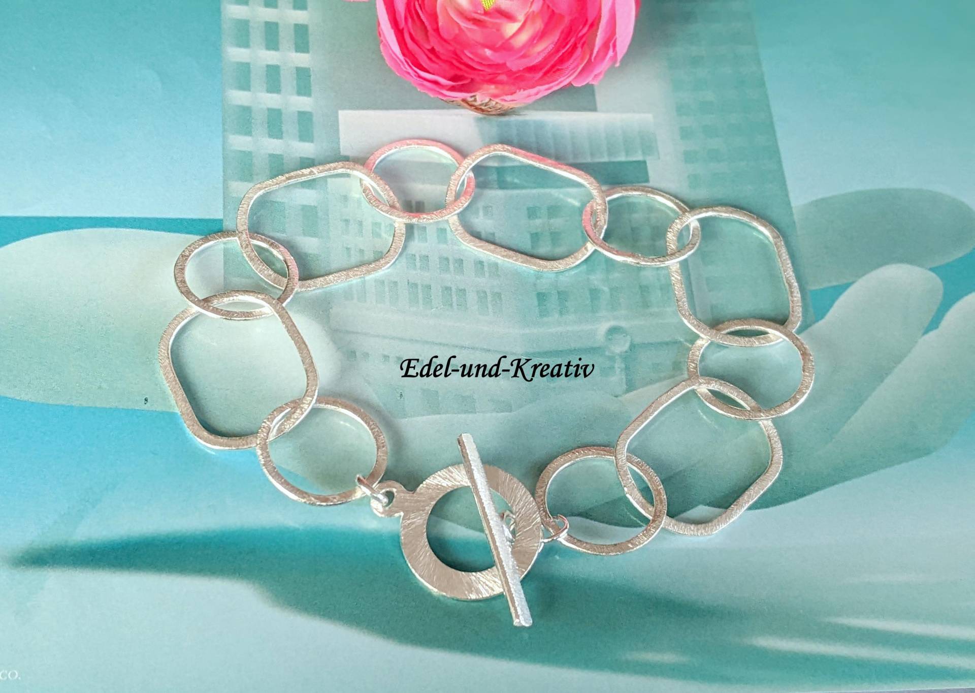 Gliederarmband Große Ringe Silber, Matt Gebürstetes Armband, Silber Ringe, Statementarmband, Silberreif, Ovale Doppelkreise, Knebelverschluss von EdelundKreativ