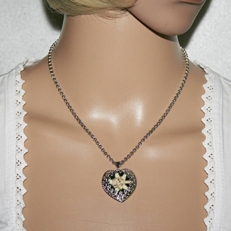 Herz Anhänger , Halskette Mit , Dirndl Kette Eingearbeitetem Edelweiss Oktoberfest Geschenk Für Mama von Edelweiss51Jewelry