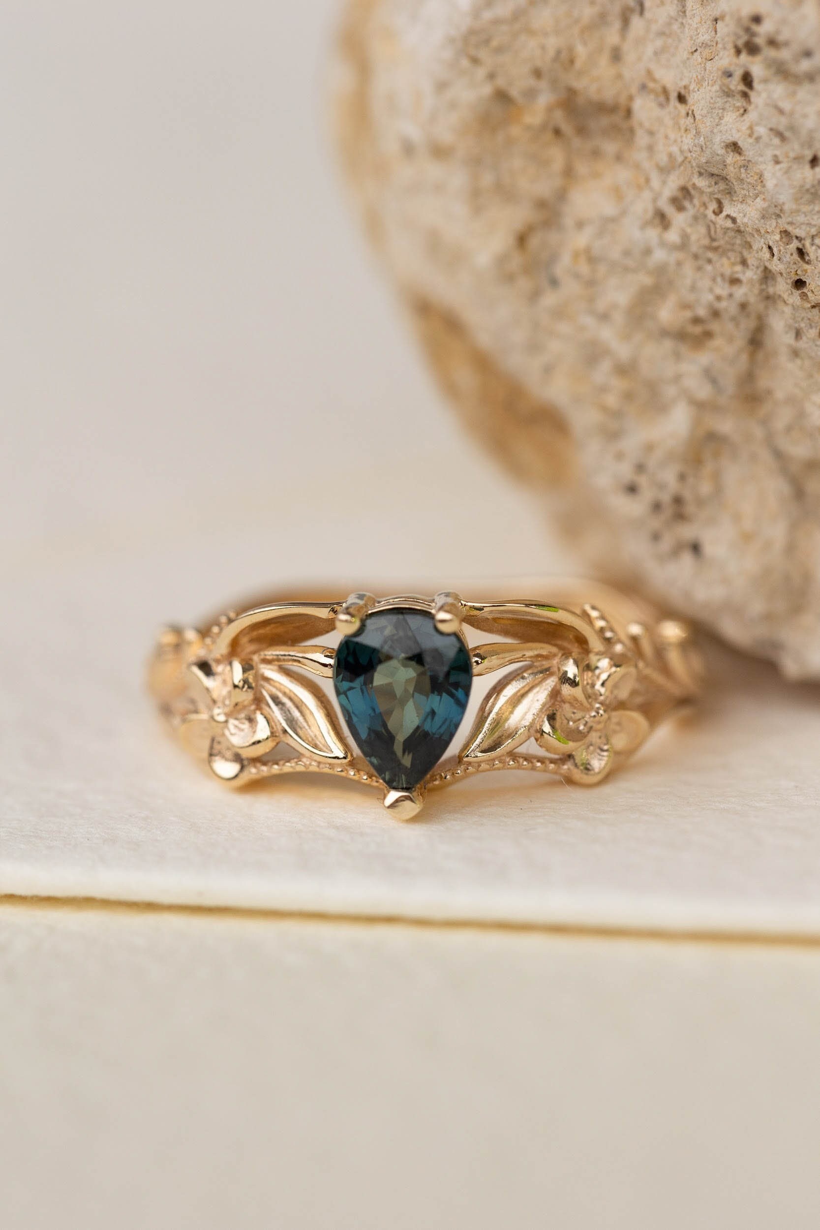 Echter Türkis Saphir Verlobungsring, Jugendstil Ring, Blume Ring Für Frau, Unikat 14K Gold, Jahrestag Geschenk Natur von EdenGardenJewelry