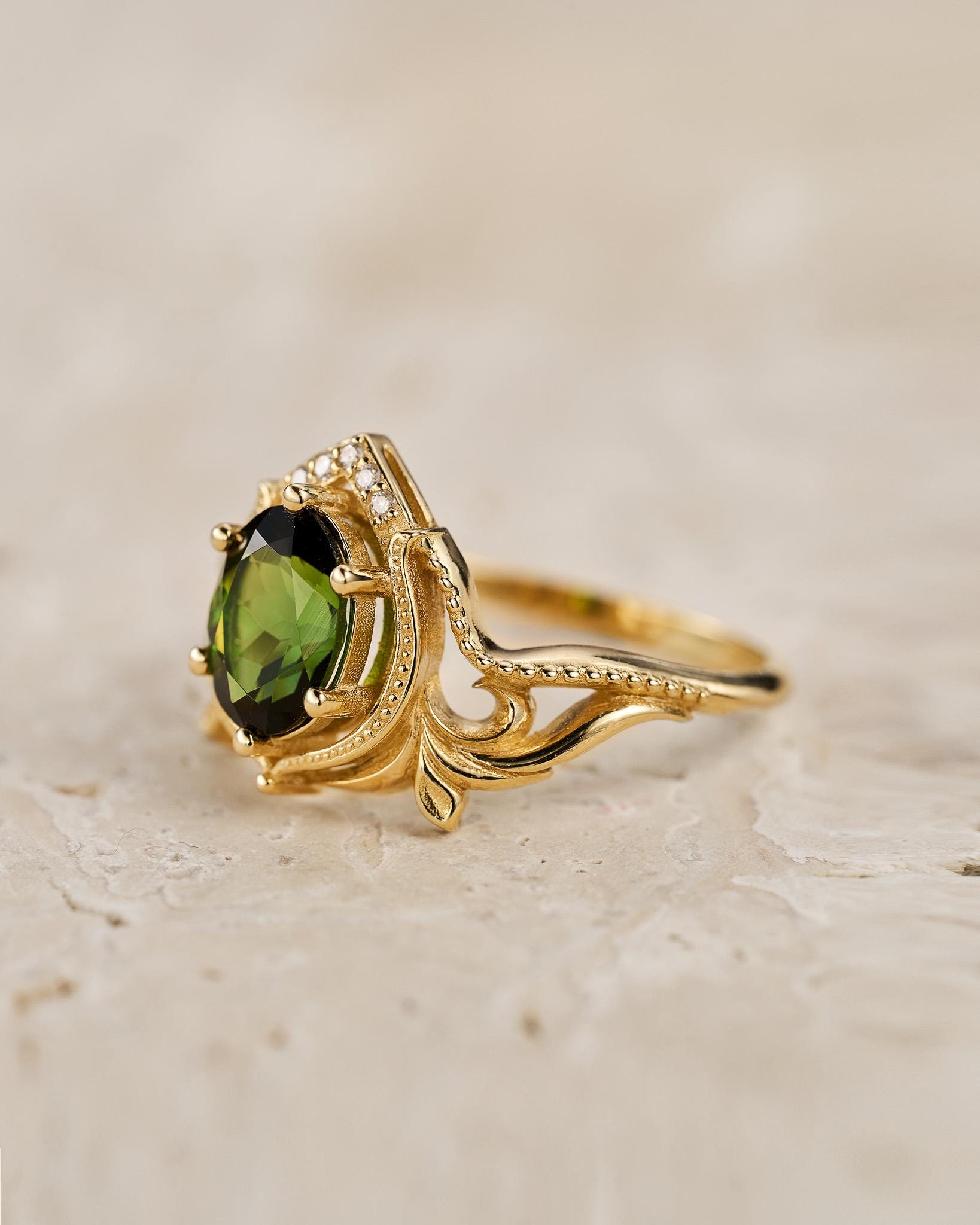 Grüner Turmalin Verlobungsring, Jugendstil-stil, Versprechen Ring von EdenGardenJewelry