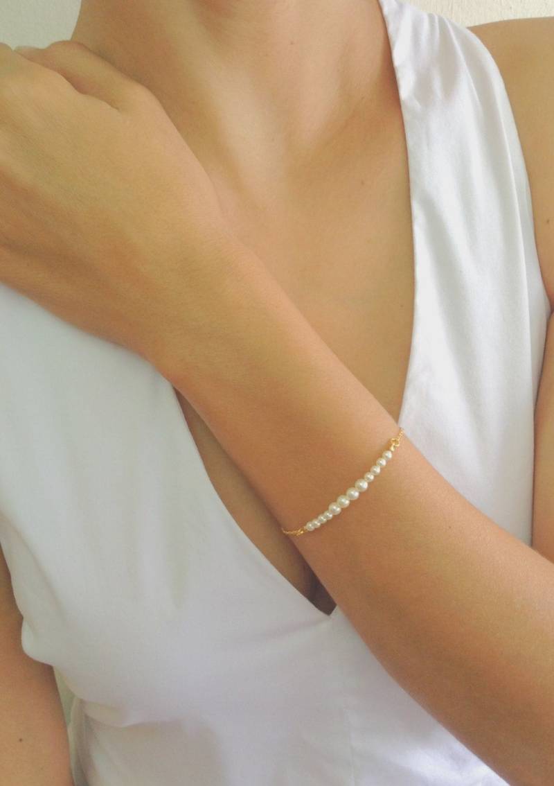 Swarovskiperlen & Gold Armband, Swarovski Perlen, Gold-Armband, Brautjungferngeschenke, Brautschmuck, Blumenmädchen Swarovskiperlen & Gold Armband, Swarovski Perlen, Gold-Armband, Brautjungferngeschenke, Brautschmuck, Blumenmädchen von EdenJewelries