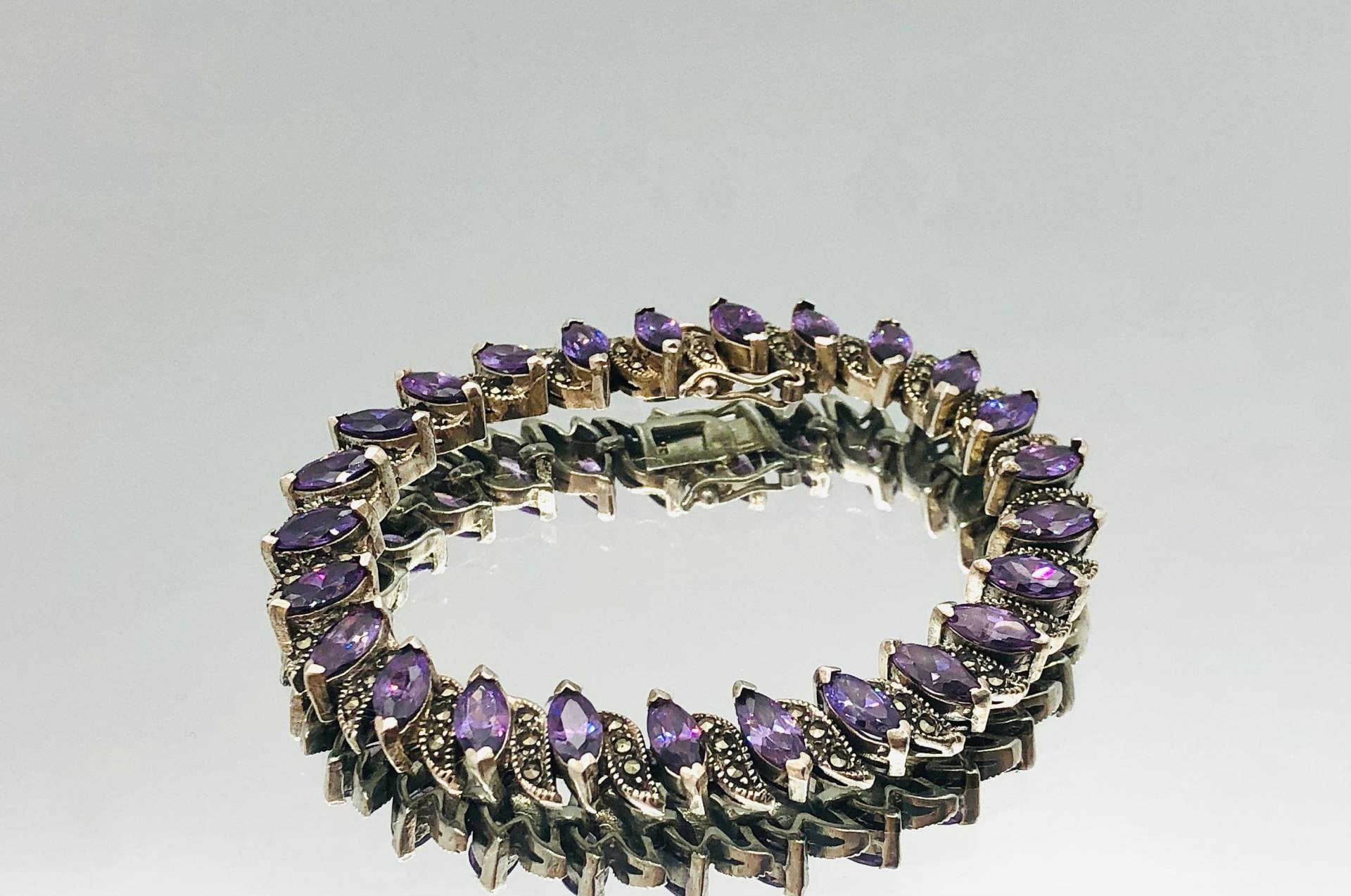 sterling Silber Markasit Und Lila Edelstein Vintage Armband von Edenagorajewellery