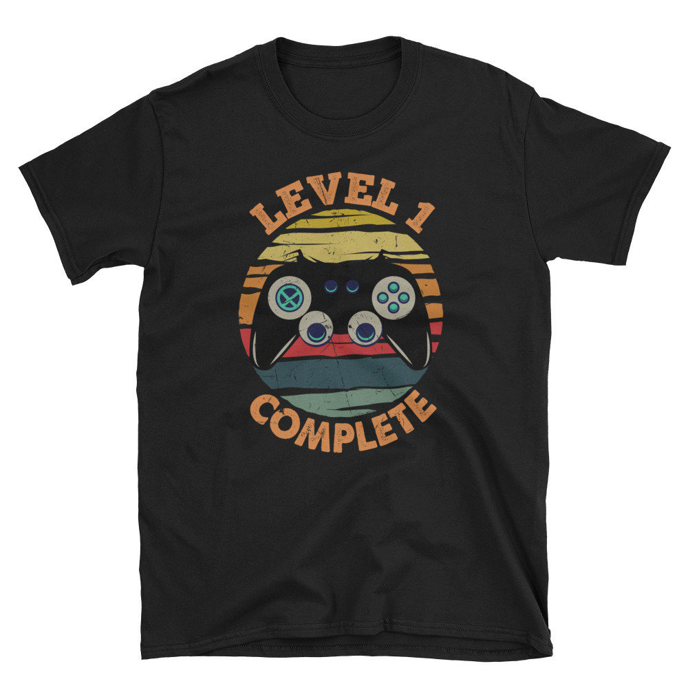 1. Jubiläums-Shirt-1 Jahr Jubiläumsgeschenk-Level 1 Complete Gamer Retro Vintage Gaming T-Shirt von EdgyShop