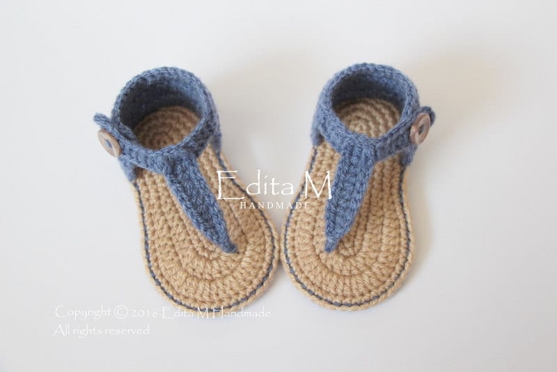Babysandalen Gehäkelt, Unisex Baby Sandalen, Gladiator Booties, Denim Blau, Hellbraun, Babyparty, Geschenk Für Baby, Strandschuhe von EditaMHANDMADE